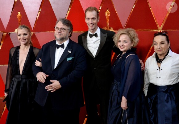 Kim Morgan, Guillermo del Toro et l'équipe de La forme de l'eau aux Oscars 2018