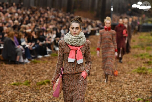 Défilé de mode "Chanel", collection prêt-à-porter automne-hiver 2018/2019, au Grand Palais à Paris. Le 6 mars 2018