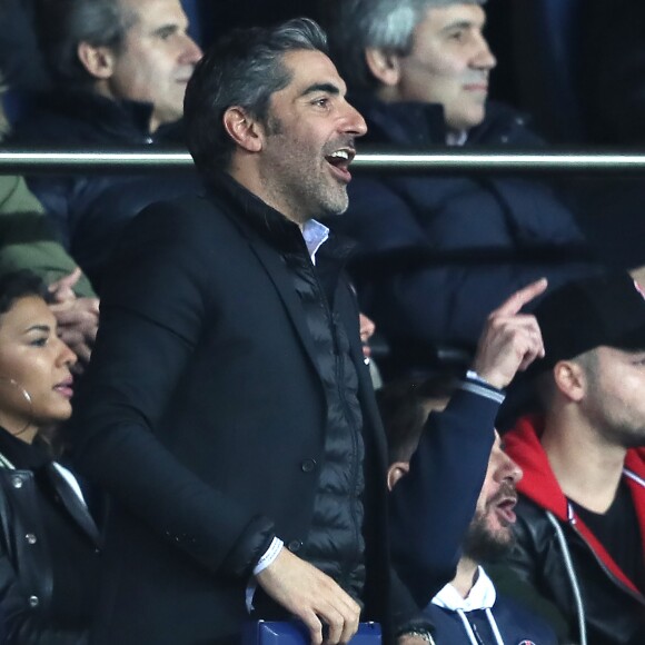 Ary Abittan - People lors du huitième de finale retour de Ligue des Champion, du Paris Saint-Germain contre le Real Madrid au Parc des Princes à Paris le 6 mars 2018. Le Real à remporté le match sur le score de 2 buts à 1. © Cyril Moreau/Bestimage