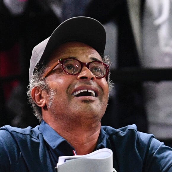 Yannick Noah - People assistent à la victoire de J. Benetteau face à M. Cilic lors du quart de finale du tournoi de tennis "Rolex Paris Masters" à Paris le 3 novembre 2017. © Veeren-Perusseau/Bestimage