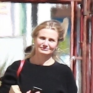 Exclusif - Cameron Diaz se promène à Santa Monica le 3 mars 2018.