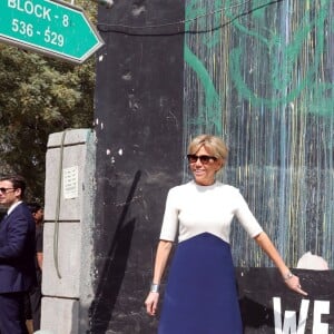 La Première Dame Brigitte Macron (Trogneux) - La Première Dame française visite du "Street Art" dans le quartier de Lodi Colony à New Delhi, Inde, le 11 mars 2018.