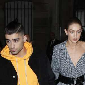 Gigi Hadid et son compagnon Zayn Malik quittent l'hôtel George V pour aller dîner à Paris le 3 mars 2017.