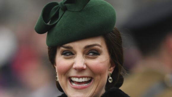 Kate Middleton, enceinte et radieuse, fête la Saint Patrick avec William