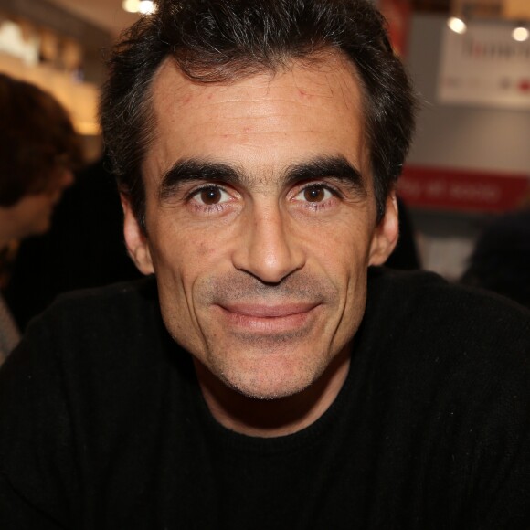 Raphael Enthoven lors du salon du livre de Paris le 17 Mars 2018 à la Porte de Versailles de Paris. © Denis Guignebourg/Bestimage