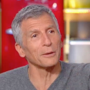 Nagui dans "C à vous" sur France 5, le 19 mars 2018.