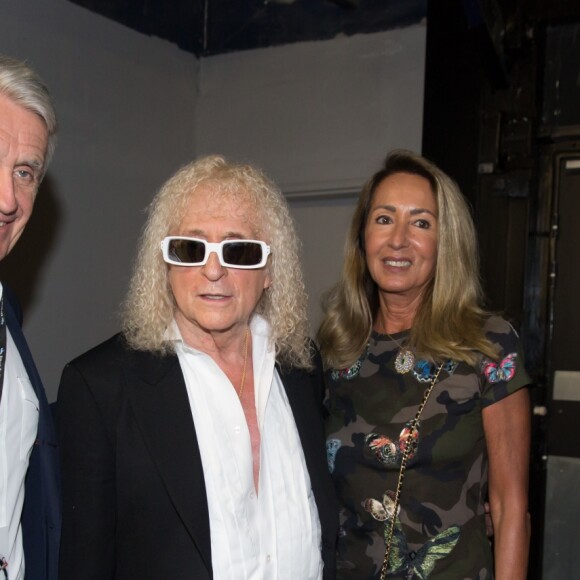 Semi-exclusif - Gilbert et Nicole Coullier, Michel Polnareff - Jour 2 - People en backstage du concert de Michel Polnareff à l'AccorHotels Arena de Paris le 8 mai 2016. © Cyril Moreau/Bestimage