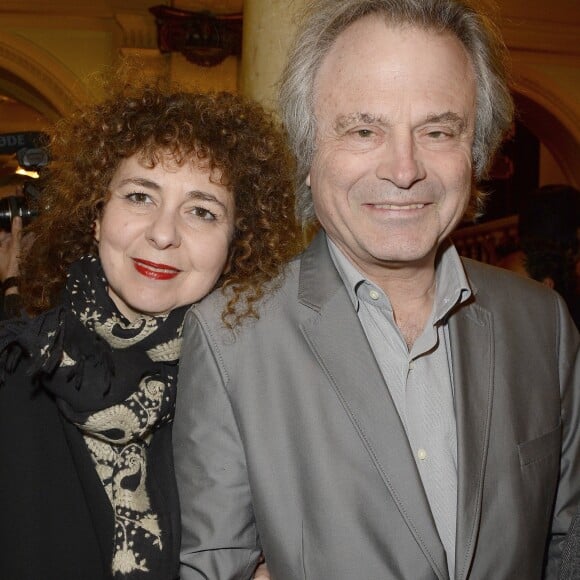 Franz Olivier Giesbert et sa compagne Valerie Toranian - Générale de la pièce "La porte à côté" au Théâtre Édouard VII à Paris, le 10 fevrier 2014.