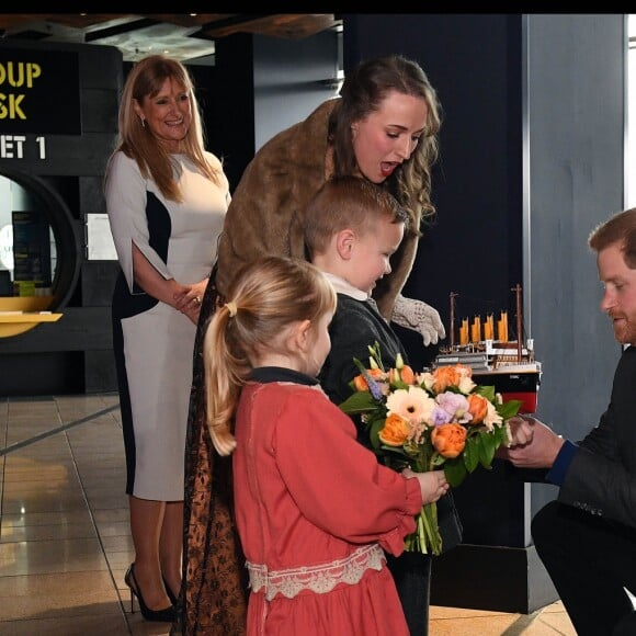 Le prince Harry et Meghan Markle ont visité le Musée Titanic le 23 mars 2018 à Belfast.