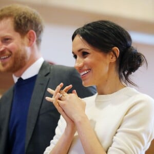 Le prince Harry et Meghan Markle ont visité le campus scientifique Catalyst Inc où étaient rassemblés des entrepreneurs innovants le 23 mars 2018 à Belfast.