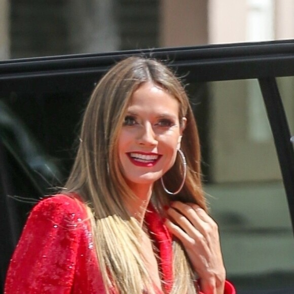 Heidi Klum - Le jury de 'America's Got Talent' en pleine tournage à Los Angeles, le 25 mars 2018.