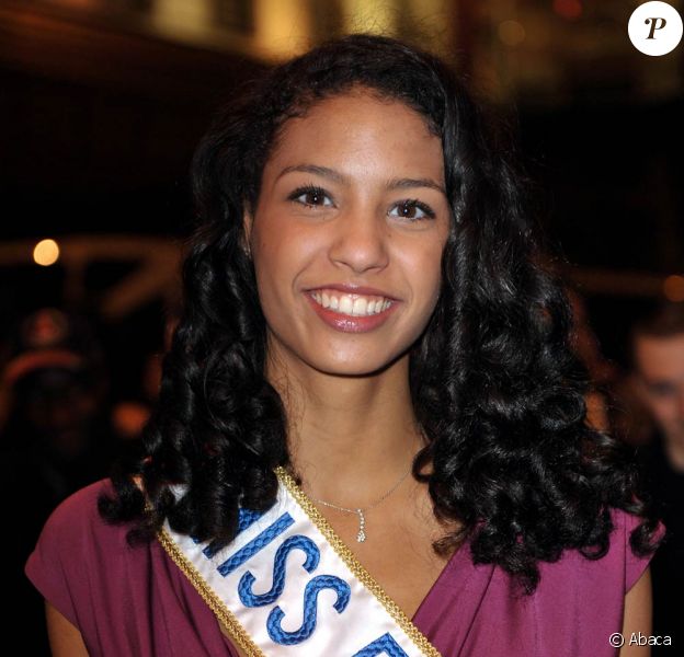 Chloe Mortaud Miss France 2009 Met Les Points Sur Les I Et Regle Ses Comptes Purepeople