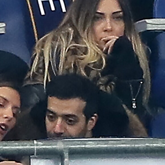 Exclusif - Camille Cerf et Tarek Boudali dans les tribunes du Stade de France lors du match de football amical France - Colombie à Saint-Denis le 23 mars 2018