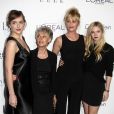 Melanie Griffith, sa mère Tippi Hedren, et ses filles Dakota Johnson et Stella Banderas - La 22e soirée annuelle "ELLE Women in Hollywood" à Beverly Hills, le 19 octobre 2015.