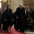 Le roi Juan Carlos Ier et la reine Sofia d'Espagne lors de la messe commémorant le 25e anniversaire de la mort de dom Juan de Borbon (Jean de Bourbon), père du roi Juan Carlos Ier, le 3 avril 2018 au monastère San Lorenzo de El Escorial.