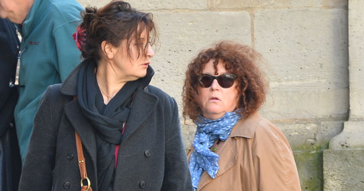 Conjoint Valerie Mairesse Et Son Compagnon Exclusif - Valérie Mairesse - Obsèques de Marcel Philippot en l'église