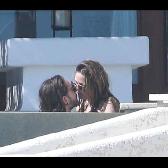 Semi-Exclusif - Heidi Klum et son nouveau compagnon Tom Kaulitz roucoulent sous le soleil de Cabo San Lucas au Mexique le 8 avril 2018