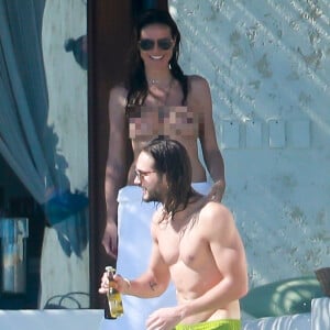 Heidi Klum et son nouveau compagnon Tom Kaulitz (Tokyo Hotel) roucoulent sous le soleil de Cabo San Lucas au Mexique le 8 avril 2018