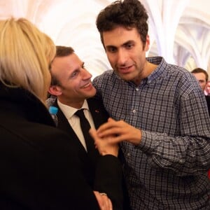 Le président de la République française Emmanuel Macron et sa femme la première dame Brigitte Macron (Trogneux) - Conférence des évêques de France (CEF) au collège des Bernardins à Paris, France, le 9 avril 2018. © Jacques Witt/Pool/Bestimage