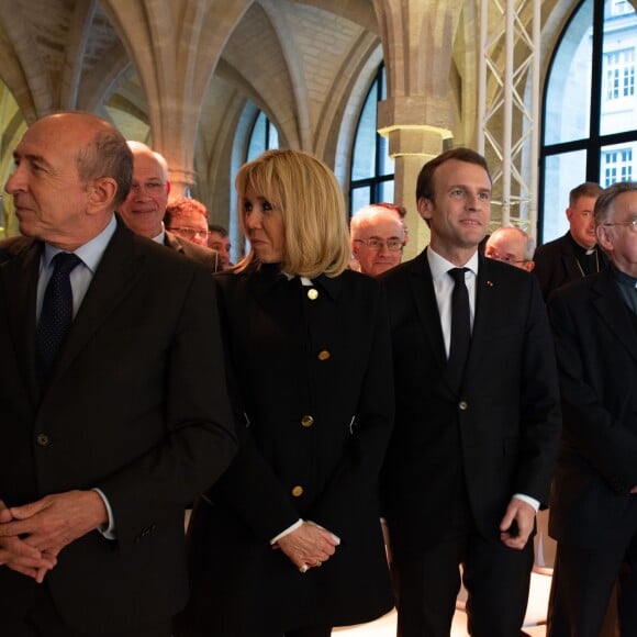 Le président de la République française Emmanuel Macron et sa femme la première dame Brigitte Macron (Trogneux) - Conférence des évêques de France (CEF) au collège des Bernardins à Paris, France, le 9 avril 2018. © Jacques Witt/Pool/Bestimage