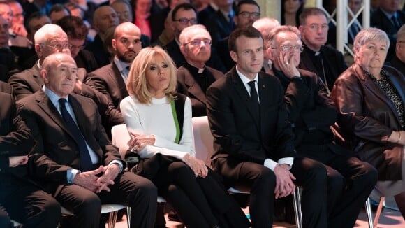 Emmanuel et Brigitte Macron : Le couple présidentiel face aux évêques