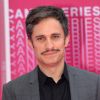 Gael Garcia Bernal durant le "Pink Carpet" des séries "Aqui En La Tierra" et "Cacciatore The Hunter" lors du festival CanneSéries à Cannes, le 9 avril 2018. © Rachid Bellak/Bestimage