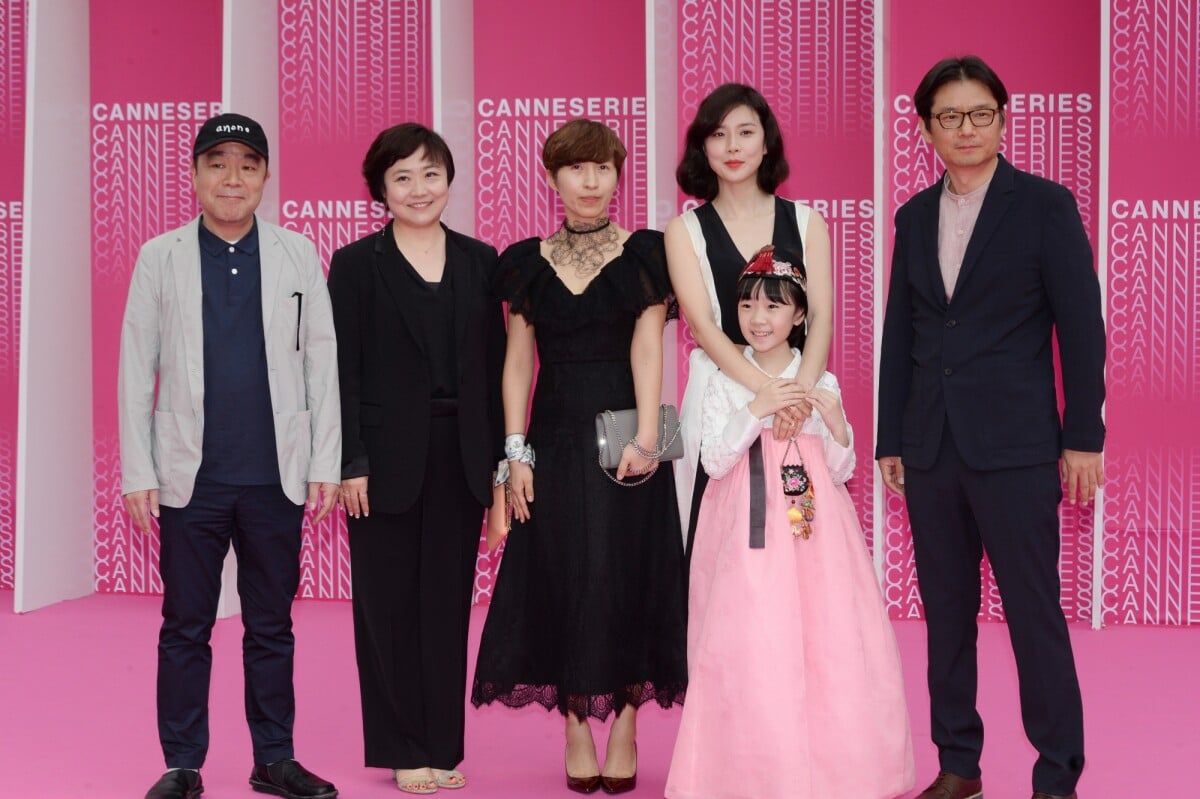 Photo : Lee Bo-Young, Heo Yul, Jeong Seo-Kyeong, Park Jee-Young,Kim