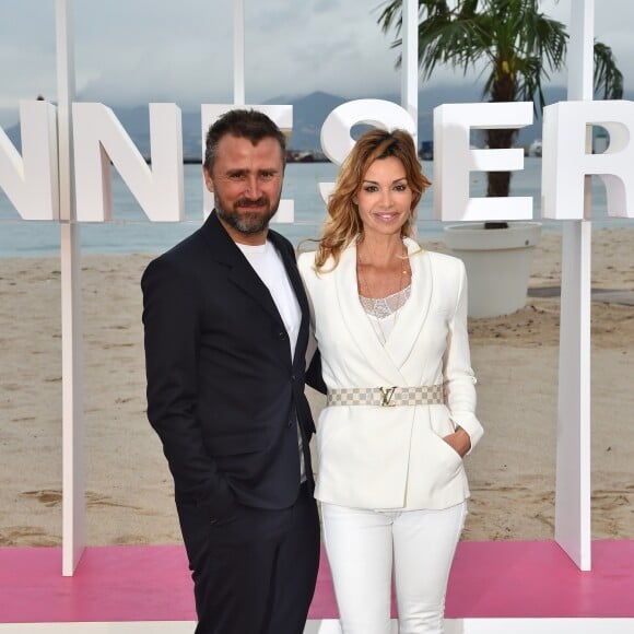 Alexandre Brasseur et Ingrid Chauvin durant un photocall pour la 1e édition du festival CanneSéries, à Cannes, sur la plage de l'hôtel Gray d'Albion, le 9 avril 2018 . © Bruno Bebert/Bestimage