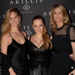 Bar Refaeli, Caroline Gaspard (créatrice de la Maison Akillis), Alice Taglioni - Soirée du 10ème anniversaire du joaillier Akillis au Palais de Chaillot à Paris le 10 avril 2018. Le dîner a été orchestré par le chef étoilé C. Lignac. Akillis s'est rapproché du designer le plus Rock du 21ème siècle, J. C. Jitrois pour réaliser un défilé sur-mesure, des tenues plus rock les unes des autres qui laissent subtilement place à la joaillerie pour une mise en valeur hors du commun. © Rachid Bellak / Bestimage