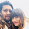 Lulu Gainsbourg et sa compagne Lilou (Aurélie Bossu) à Amsterdam, le 10 avril 2018.