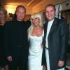 Carlos, Donatella et Gianni Versace à Paris. Juillet 1995.
