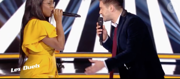 Karolyn et Edouard Edouard dans The Voice 7 sur TF1, le 14 avril 2018.