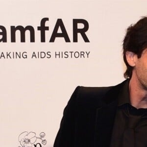 Adrien Brody lors du gala de l'amfAR à São Pulo au Brésil le 13 avril 2018.