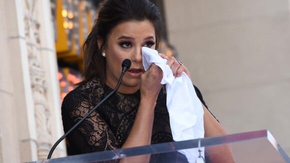 Eva Longoria : Les larmes aux yeux auprès de Felicity Huffman et de ses amis VIP