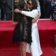 Eva Longoria enceinte et Victoria Beckham - Eva Longoria reçoit son étoile sur le Walk Of Fame à Hollywood, le 16 avril 2018 P