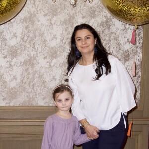 Exclusif - Diane-Sophie Lanselle et sa fille Louise - Goûter de l'album illustré "Lila à la recherche du Mansour" pour les enfants du Royal Mansour Marrakech à l'hôtel Plaza Athénée à Paris le 8 avril 2018. Cette année le Royal Mansour Marrakech a souhaité mettre les enfants à l'honneur en leur dédiant un album écrit par Colombe Schneck et illustré par Delphine Perret. © Julio Piatti /Bestimage