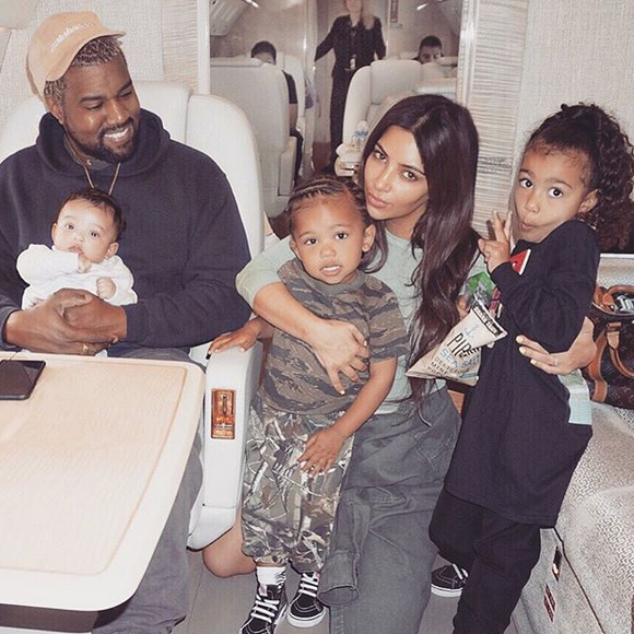 Kanye West, Kim Kardashian et leurs trois enfants. Avril 2018.