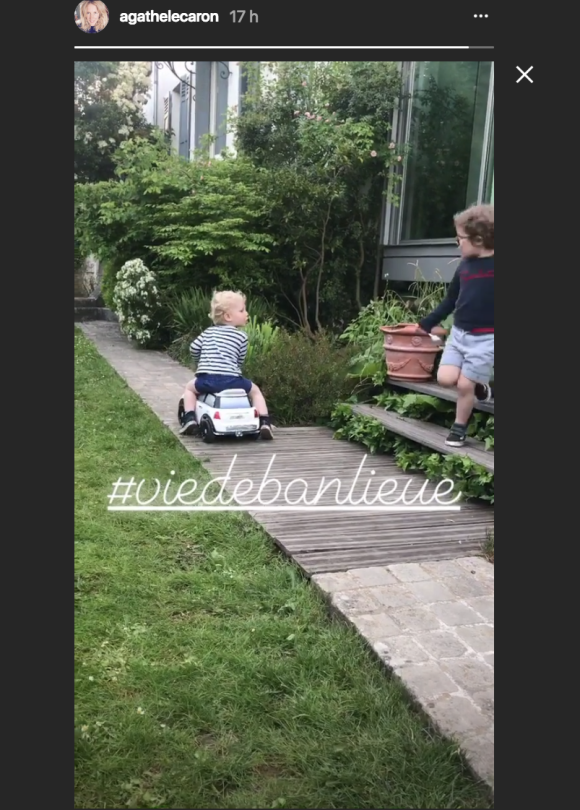 Photo Agathe Lecaron Filme Ses Fils Dans Son Jardin Dans La Banllieue Photo Agathe Lecaron Filme Ses Fils Dans Son Jardin Dans La Banllieue