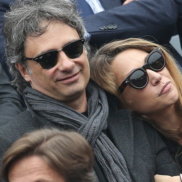 Laura Smet et son compagnon Raphaël dans les tribunes de la finale homme des internationaux de France de Roland Garros à Paris le 5 juin 2016. © Moreau-Jacovides / Bestimage