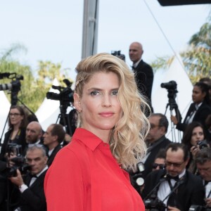 Alice Taglioni (bijoux Akillis) - Montée des marches du film "Everybody Knows" lors de la cérémonie d'ouverture du 71e Festival International du Film de Cannes. Le 8 mai 2018 © Borde-Jacovides-Moreau/Bestimage