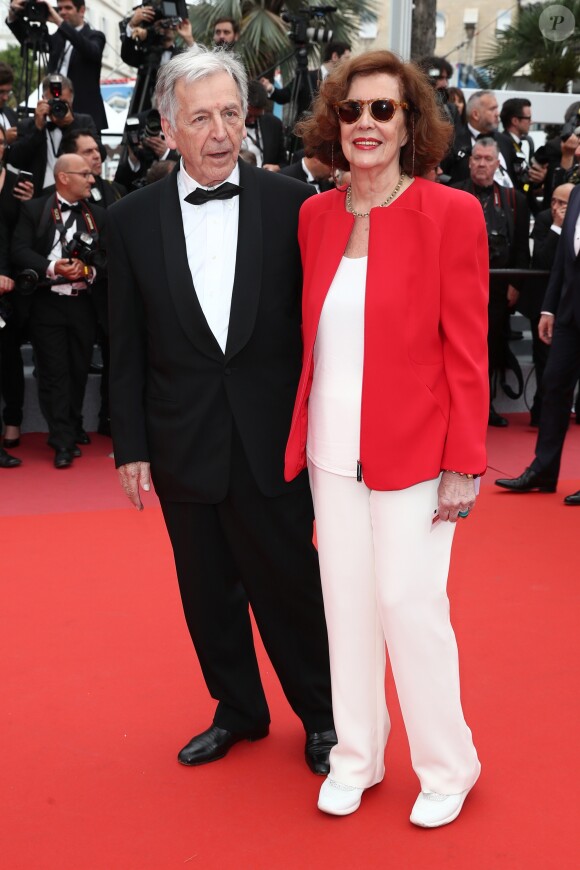 Constantin Costa Gavras et sa femme Michèle Ray-Gavras - Montée des marches du film « Yomeddine » lors du 71ème Festival International du Film de Cannes. Le 9 mai 2018 © Borde-Jacovides-Moreau/Bestimage