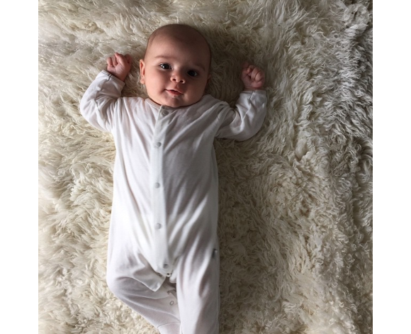 La première photo de Reign Disick, fils de Kourtney Kardashian et Scott Disick, dévoilée sur le compte Instagram de sa mère. Avril 2015.
