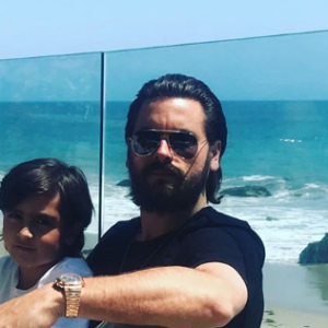 Mason Disick, le fils de Kourtney Kardashian avec son père Scott Disick. Avril 2018.