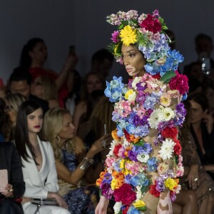 Winnie Harlow lors du défilé de mode "Fashion For Relief" lors du 71ème Festival International du Film de Cannes, France, le 13 mai 2018 © Cyril Moreau/Bestimage