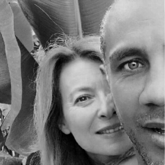 Valérie Trierweiler a partagé ce selfie avec Romain Magellan sur Instagram. Mai 2018.