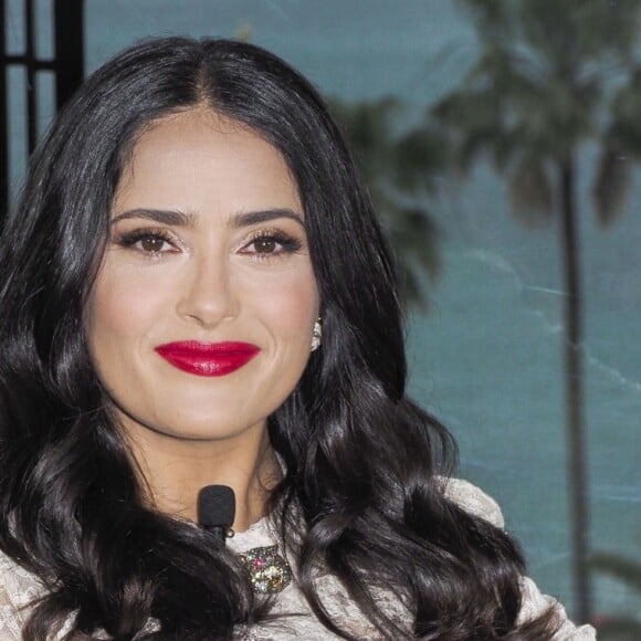 Salma Hayek au photocall de "Kering Talks: Women in Motion" lors du 71ème Festival International du Film de Cannes, le 12 mai 2018. © Jacovides-Borde-Moreau/Bestimage