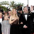 John Travolta et sa femme Kelly Preston - Montée des marches du film "'Solo: A Star Wars Story' " lors du 71ème Festival International du Film de Cannes le 15 mai 2018. © Jacovides/Borde/Moreau/Bestimage