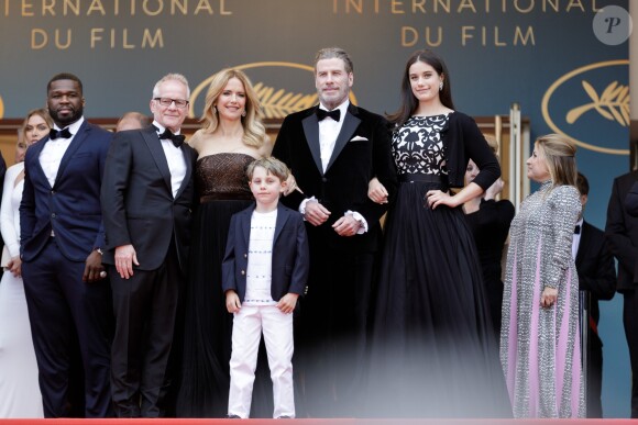 50 Cent (Curtis James Jackson), John Travolta et sa femme Kelly Preston avec leurs enfants Ella Bleue Travolta et Benjamin Travolta - Montée des marches du film "'Solo: A Star Wars Story' " lors du 71ème Festival International du Film de Cannes le 15 mai 2018. © Jacovides/Borde/Moreau/Bestimage