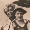 Benjamin Castaldi avec sa grand-mère Simone Signoret sur une ancienne photo, publiée le 16 mai 2018 sur Instagram