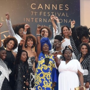 Khadja Nin, le collectif des 16 actrices "Noire n'est pas mon métier" : Nadege Beausson-Diagne, Mata Gabin, Maïmouna Gueye, Eye Haïdara, Rachel Khan, Aïssa Maïga, Sara Martins, Marie-Philomène NGA, Sabine Pakora, Firmine Richard, Sonia Rolland, Magaajyia Silberfeld, Shirley Souagnon, Assa Sylla, Karidja Touré, France Zobda (Habillées en Balmain) - Montée des marches du film " Burning " lors du 71ème Festival International du Film de Cannes. Le 16 mai 2018 © Giancarlo Gorassini / Bestimage